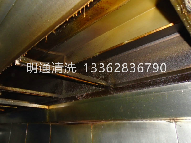 厨房脱排油烟系统清洗前